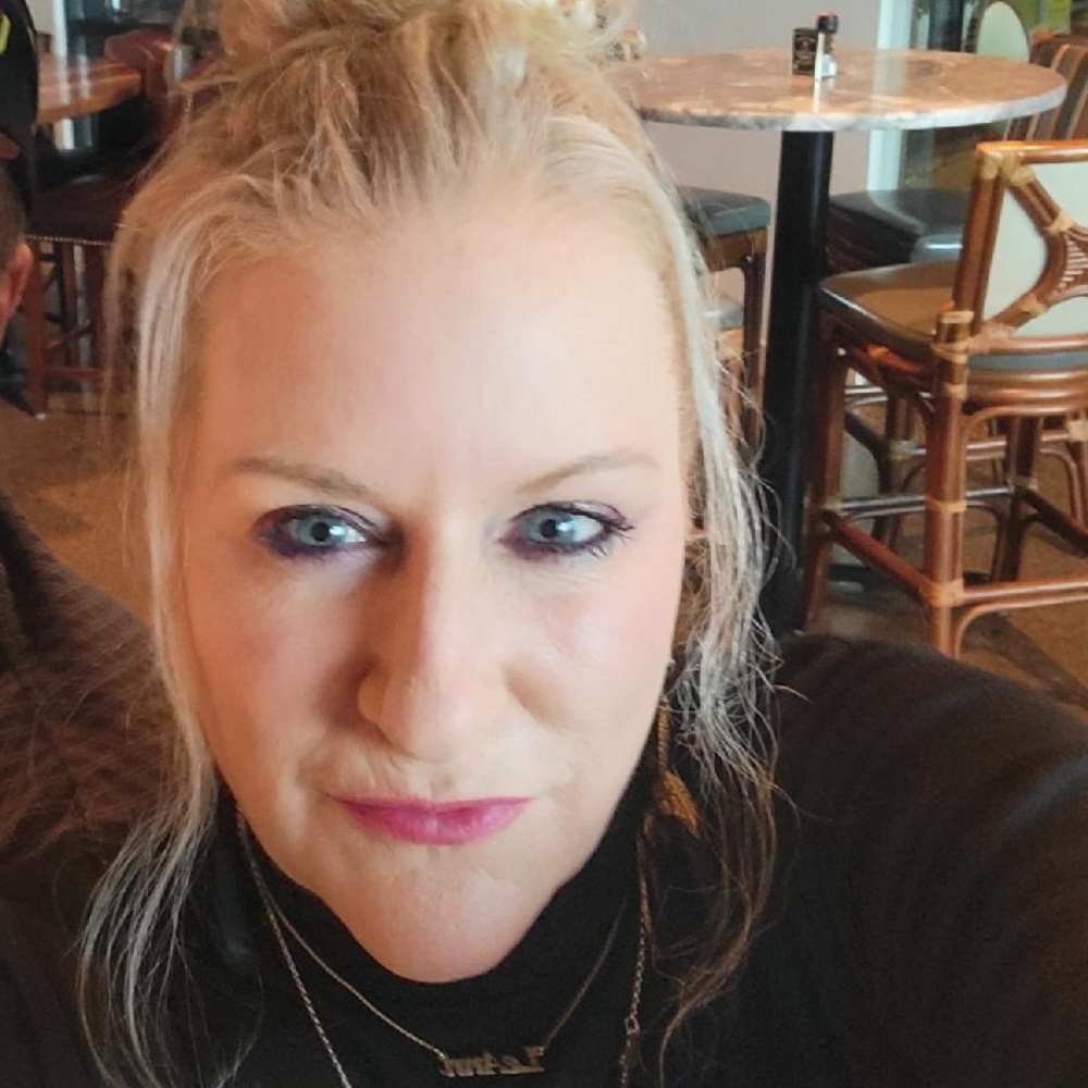 Meet your Posher, Leann